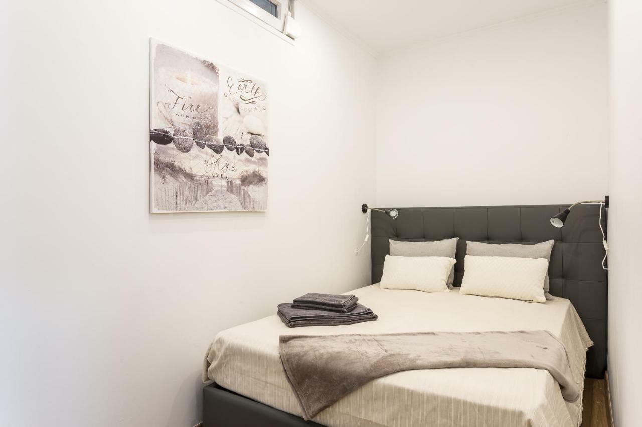 First House Appartement *